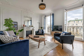 Bel appartement Haussmannien